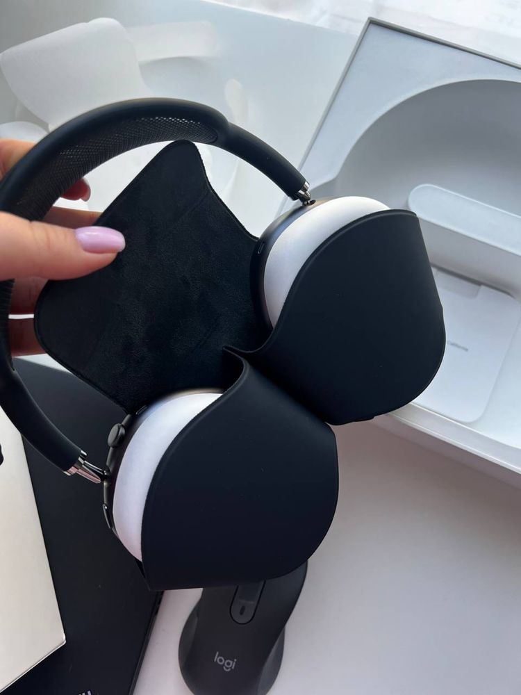 Наушники AirPods Max Space Gray