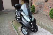 Piaggio mp3 400  rok 2009 L5E wbita w dowód  - kat.b