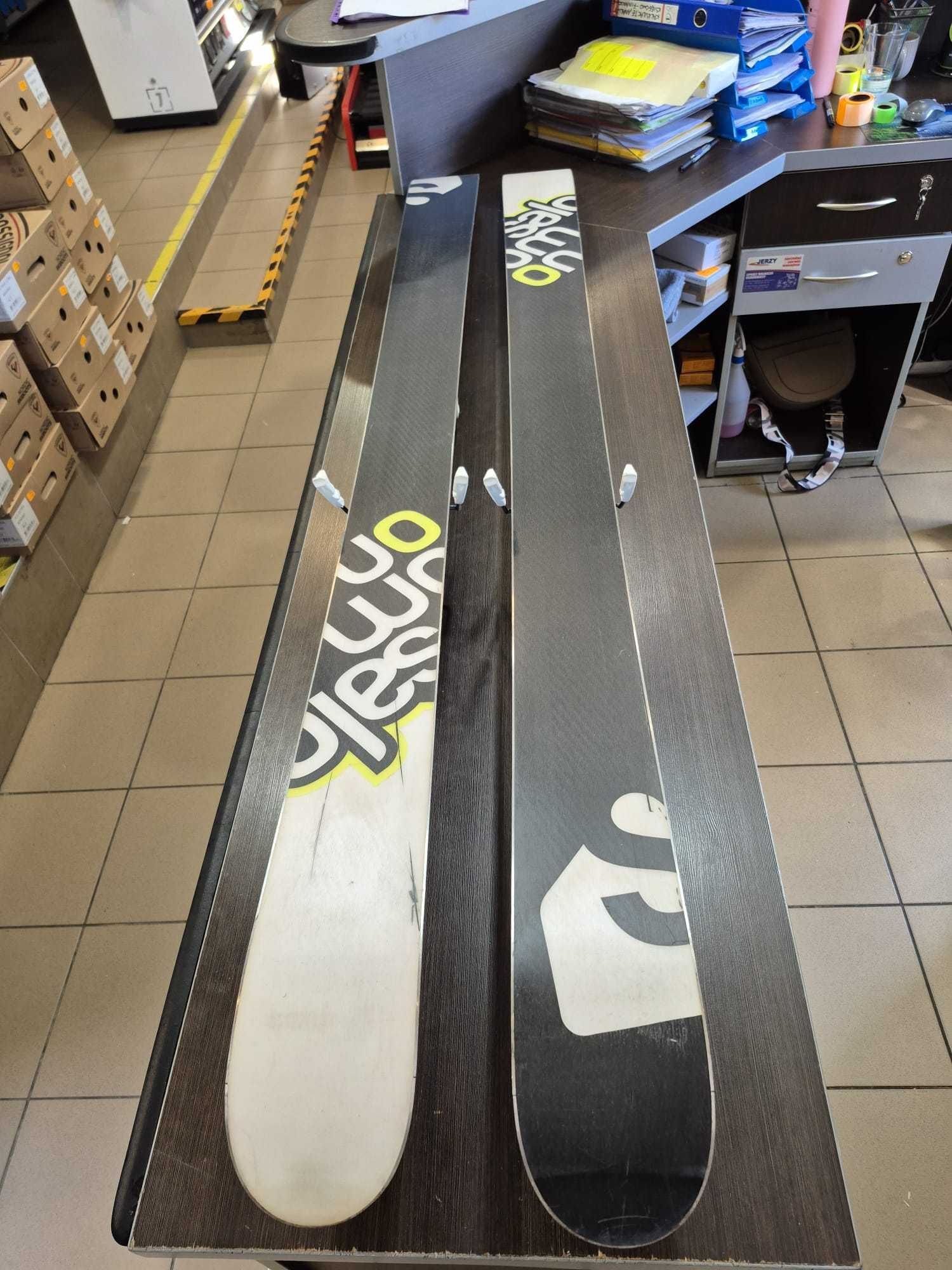 Narty Salomon CZAR ROCKER SHAPE 182 cm  N-08