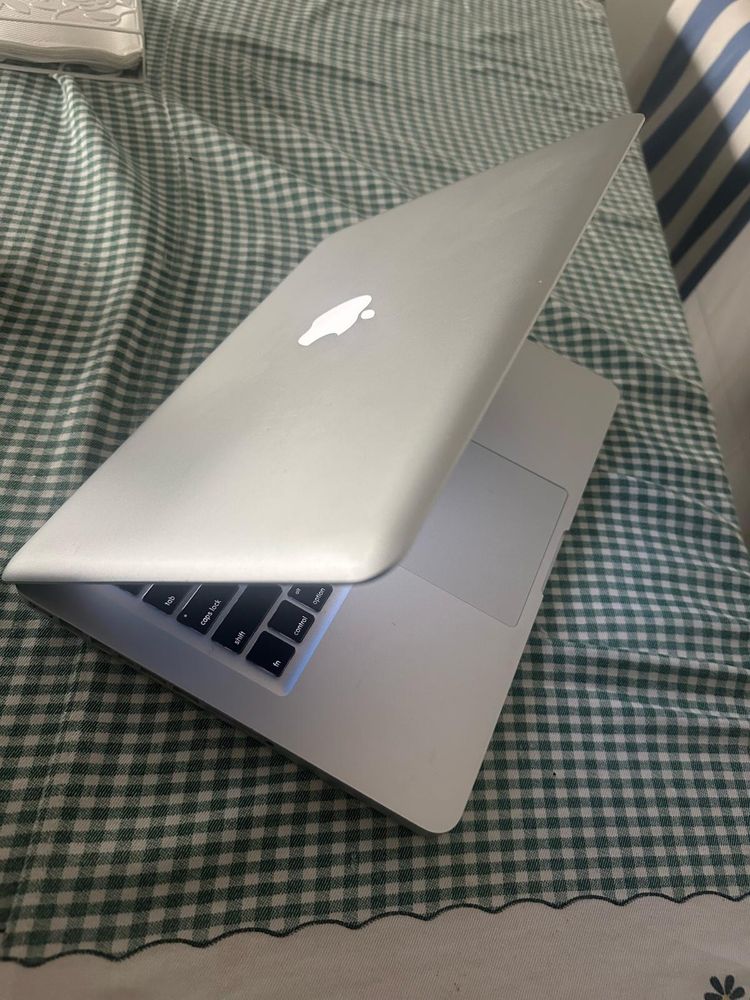 Iphone 14 pro max e Macbook pro
