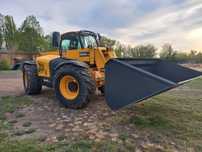 Навантажувач телескопічний JCB 540 70