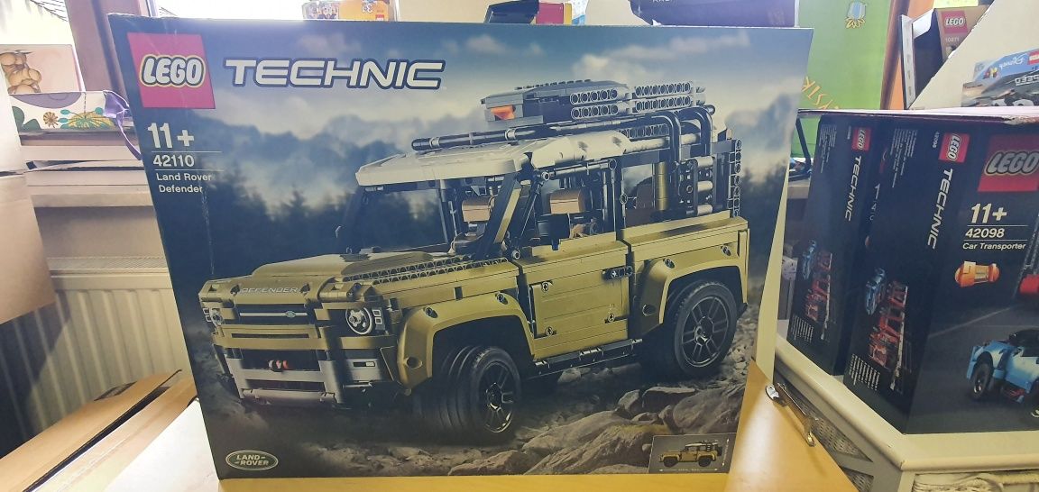 LEGO® 42110 Technic Land Rover Defender. NOWY