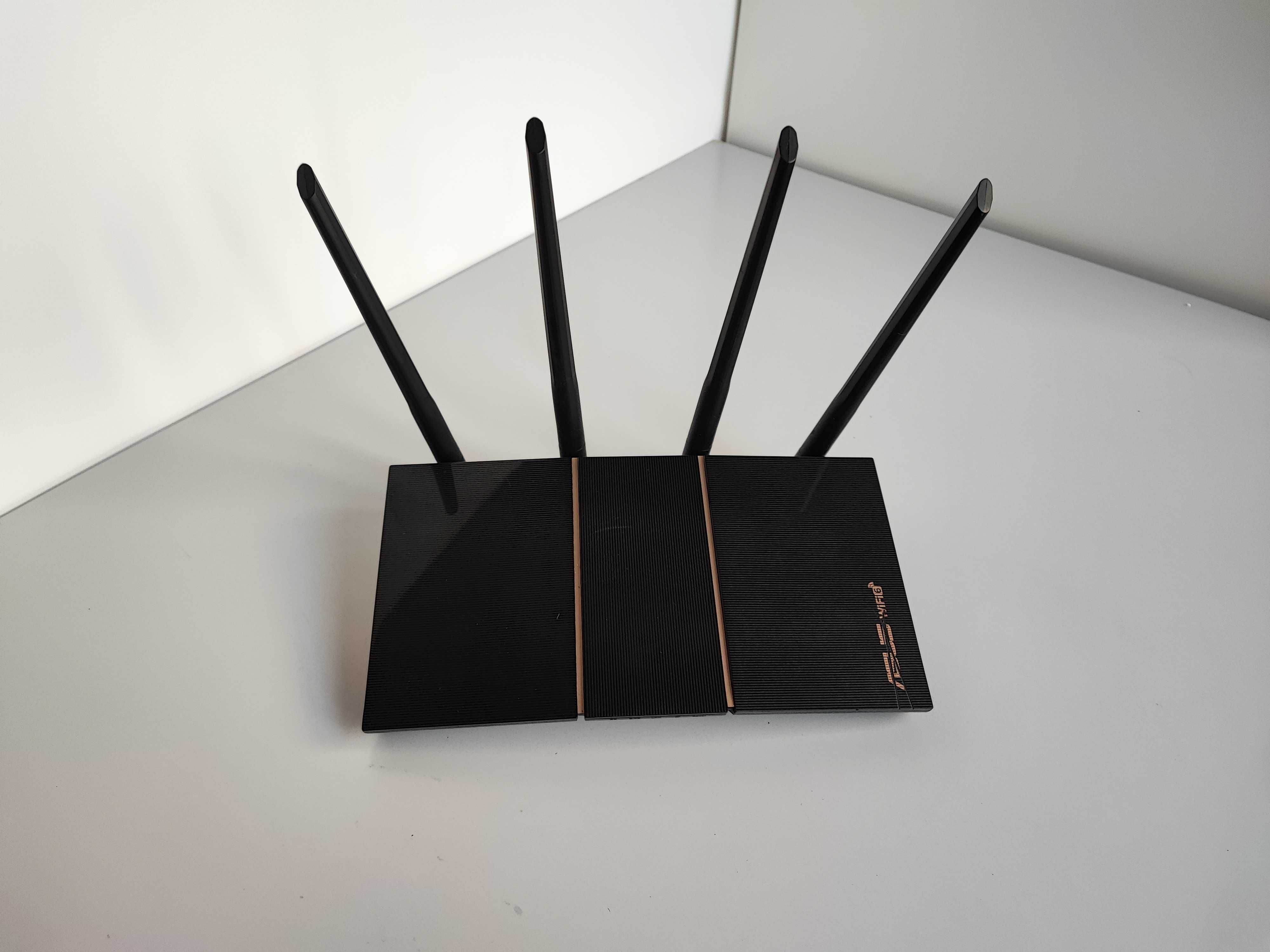 Пропоную роутер Asus RT-AX57 з підтримкою технології Wi-Fi 6.