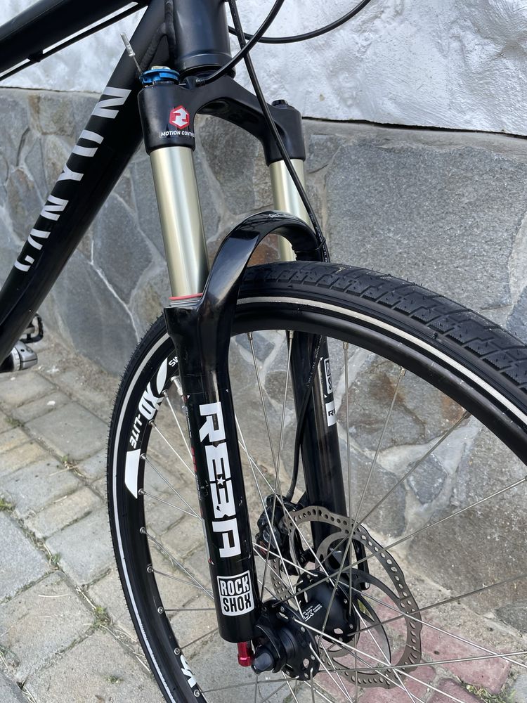Canyon Nerve XC F8 2012 M 26’ Specialized Trek Scott Giant Marzocchi