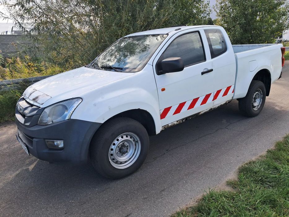 Isuzu D-Max Jeden Wł. 4 Drzwiowy 4X4 Długa Paka Zarej. Zamiana Czytaj Opis Faktura