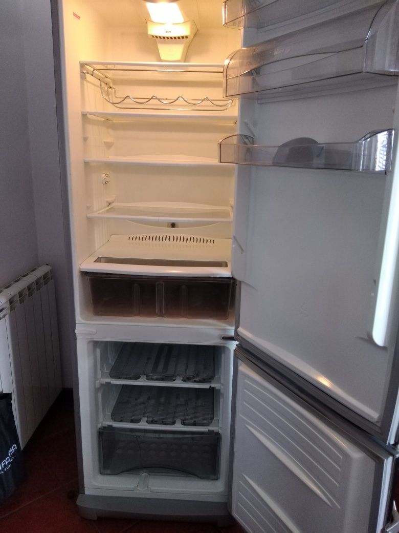 Vendo frigorífico a funcionar