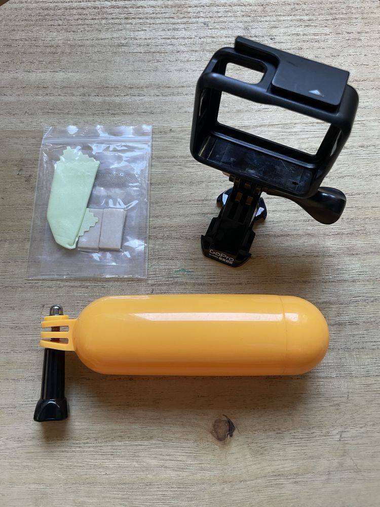 GoPro Hero 5 + Acessórios – Kit Completo