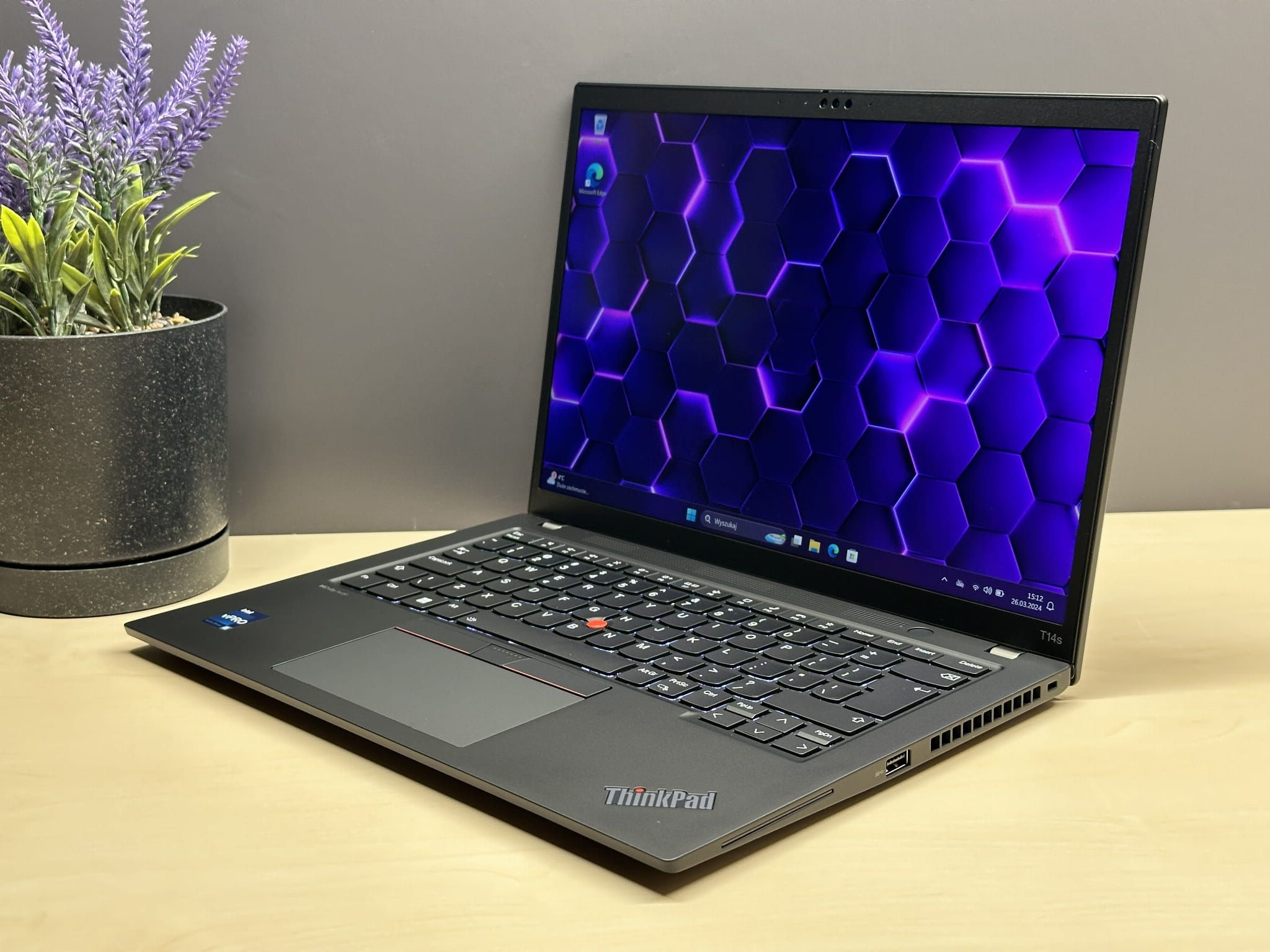 Laptop Lenovo ThinkPad T14s Gen 4 | i5-1345U / 16GB / 1TB / FHD+ /NOWY