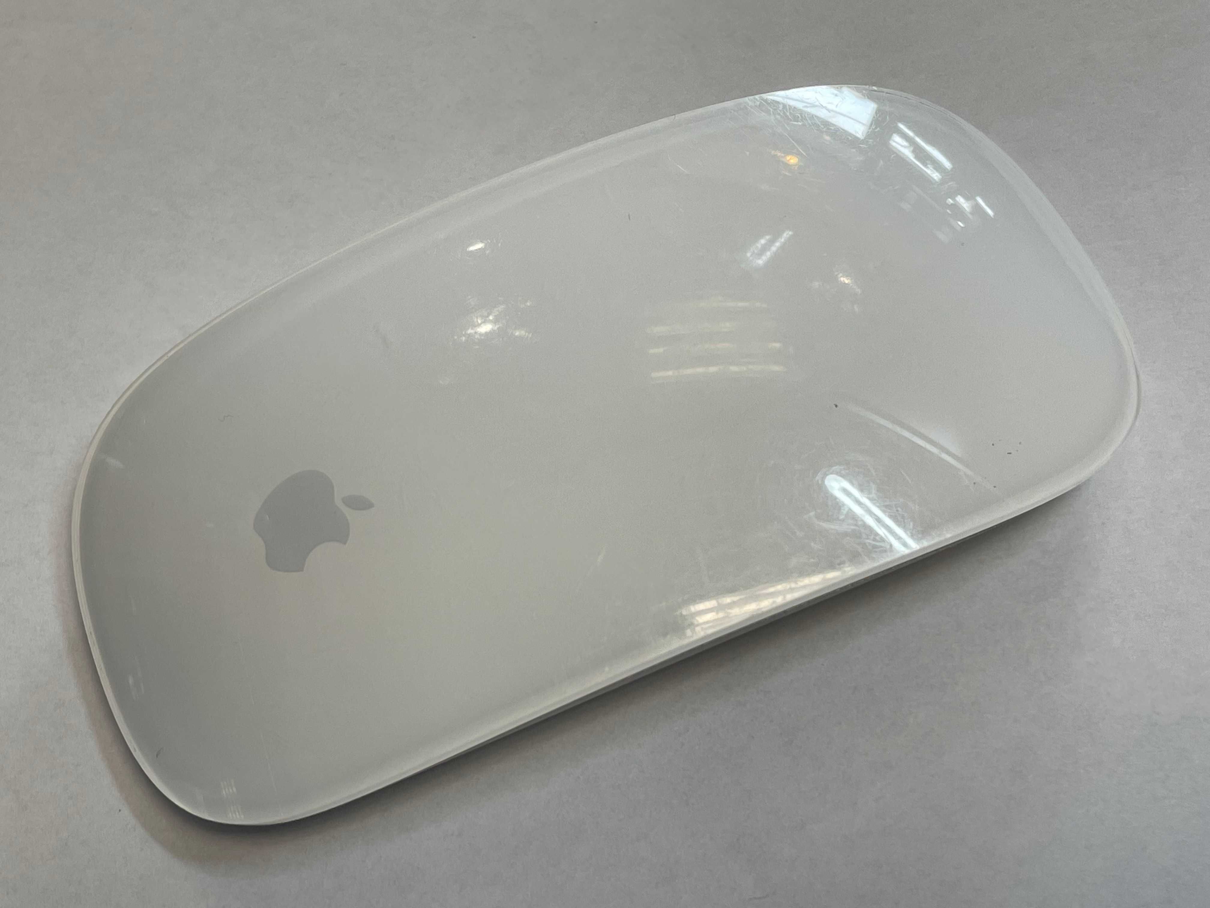 Apple Magic Mouse MK2E3Z/A model: A1657 kolejna sztuka.
