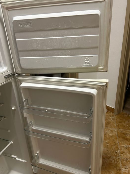 Frigorífico a venda