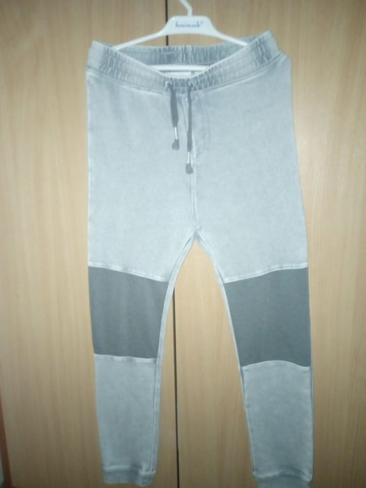 Джоггеры спортивные штаны h&m 9-10