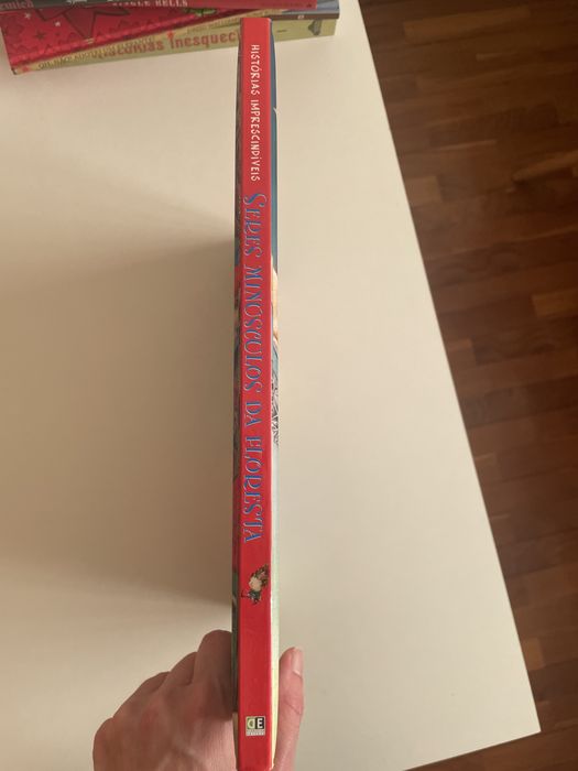 Livro “Seres Minúsculos da Floresta”