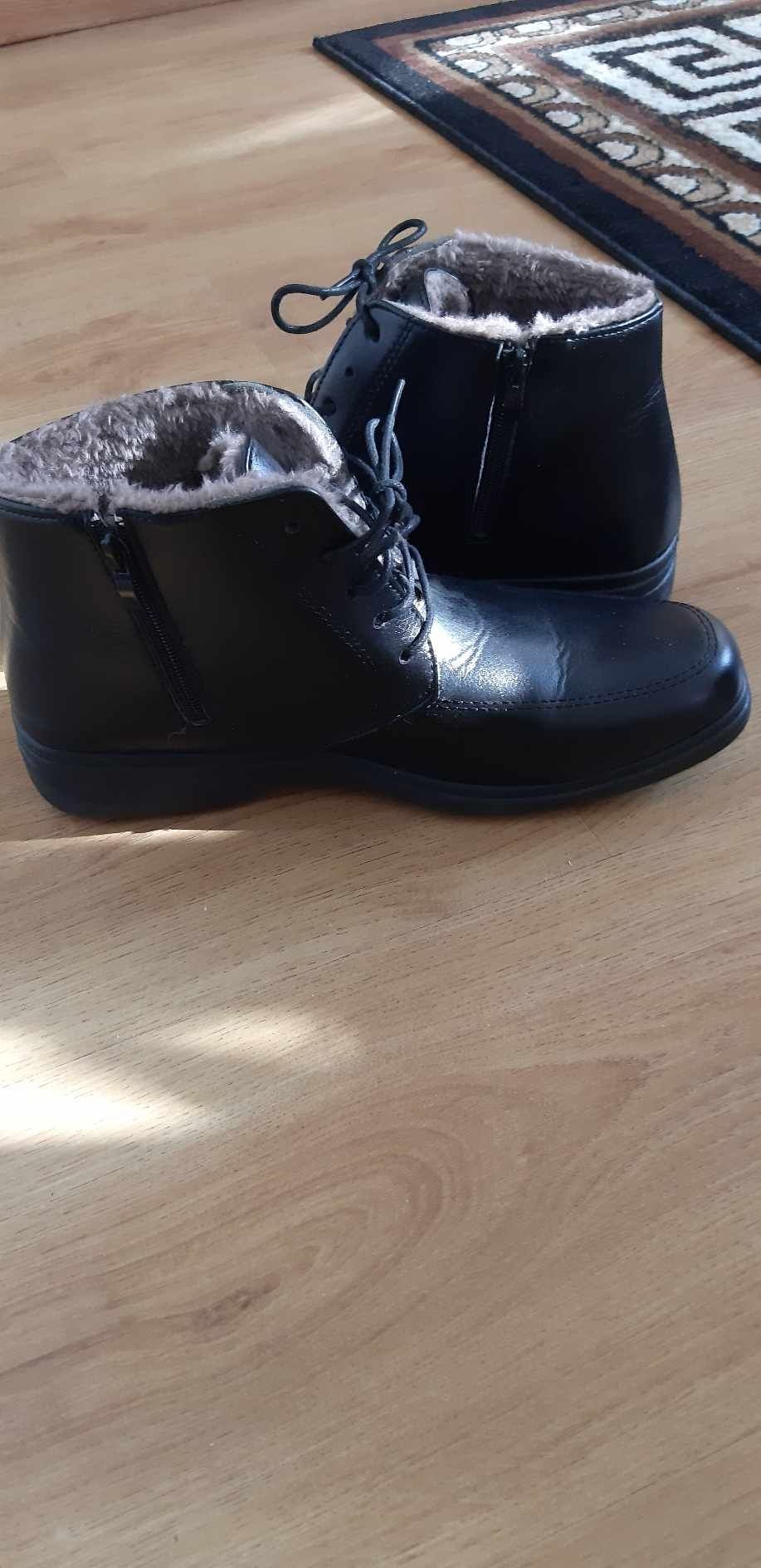 Buty męskie ocieplane 44 nowe