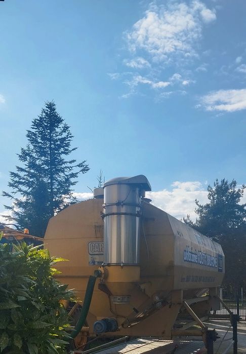 Silos poziomy do cementu  Pierwszy właściciel mało używany