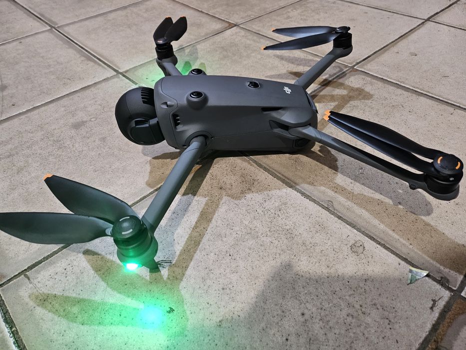 Квадрокоптер Mavic 4 pro with DJI RC 2