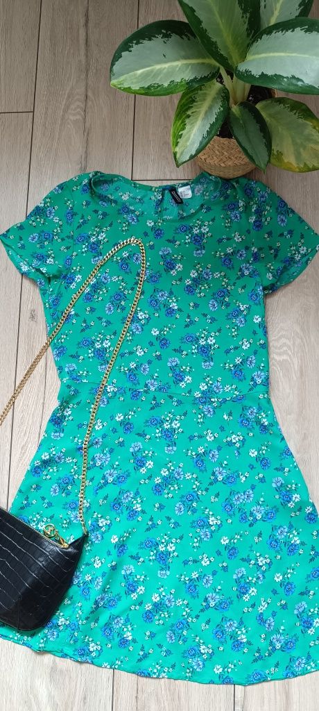 Wiosenna zielona sukienka z wiskozy 100% roz. S H&M Wiosna 2025 floral