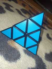 Кубик Рубик (Пирамидка)