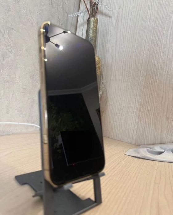 Продам iPhone 13 Pro Max 256