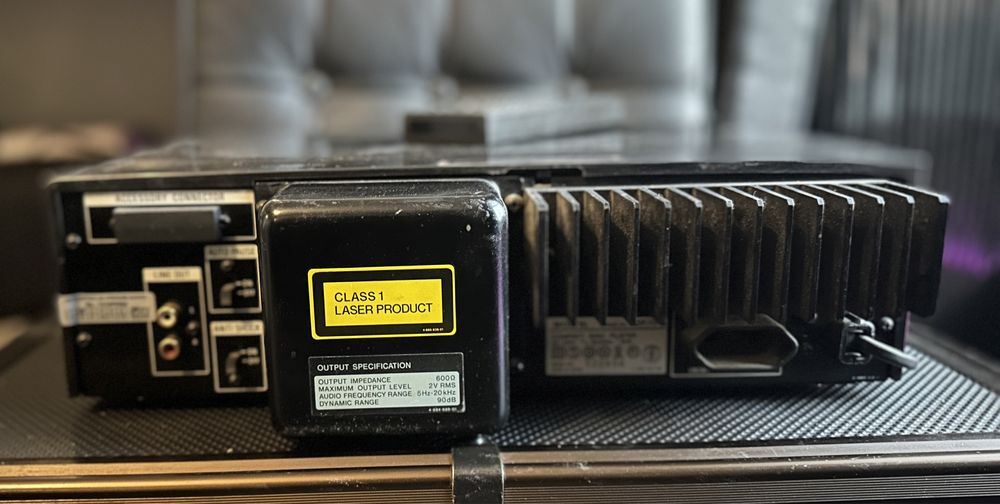Kultowy Sony CDP 101 / serwisowany /