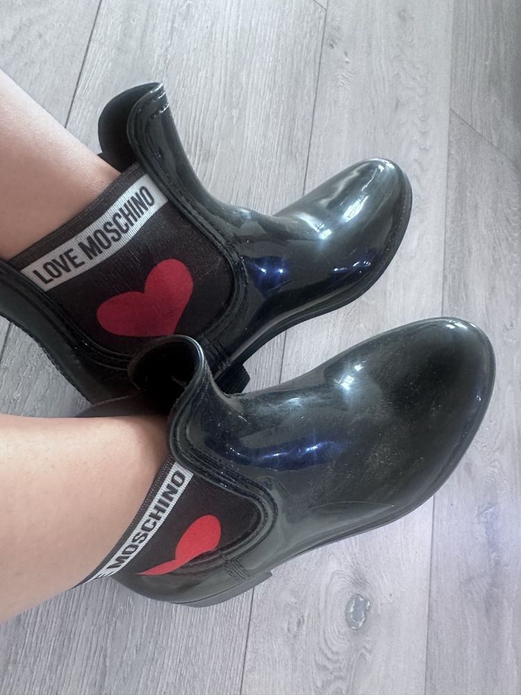 Kalosze Love Moschino rozmiar 36