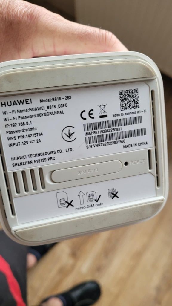 Router Huawei B818-263