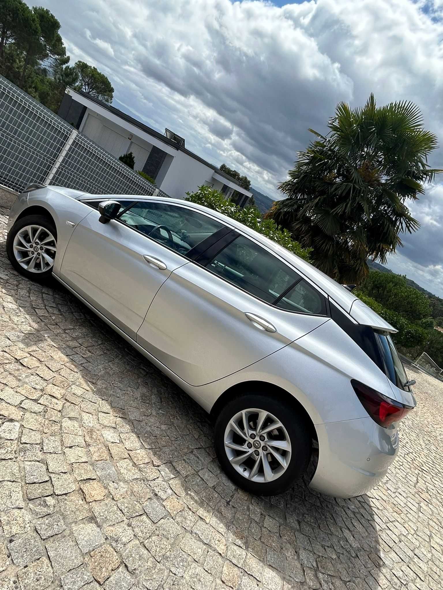 Carro Opel astra com garantia