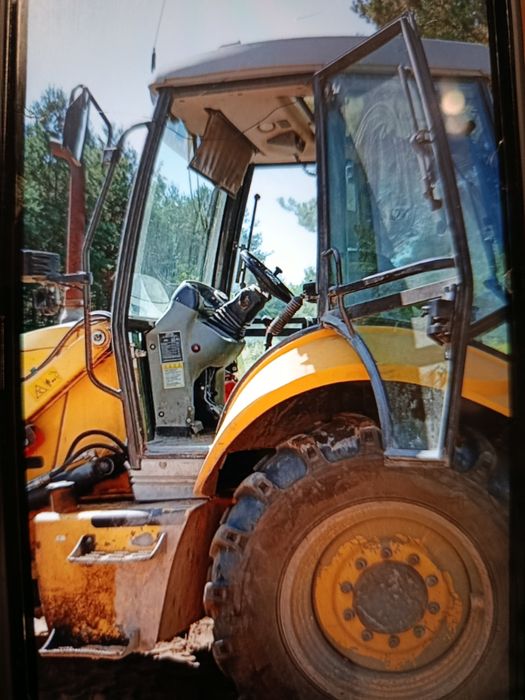 Koparko-Ładowarka New Holland