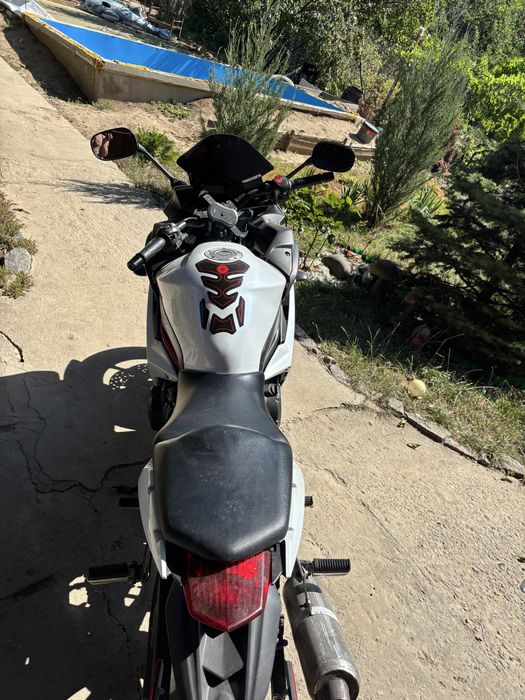 YAMAHA FZ6R 600 куб Срочно