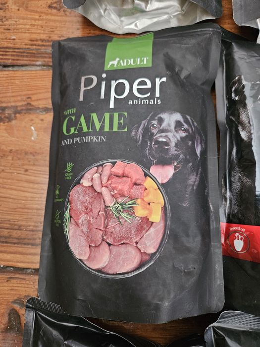 14  embalagens comida para cão (Piper) - poupa 38eu