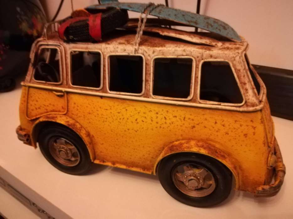 Carrinha VW Pão de Forma em metal decorativa