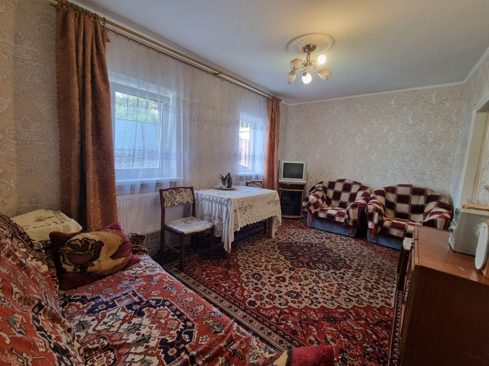 Продажа Дома в районе жм Парус.