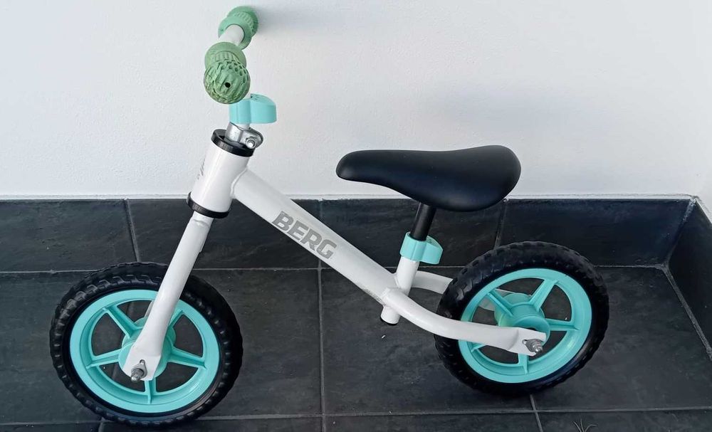 Bicicleta de metal B/A