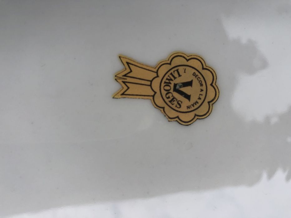 Vendo dois pratos antigos