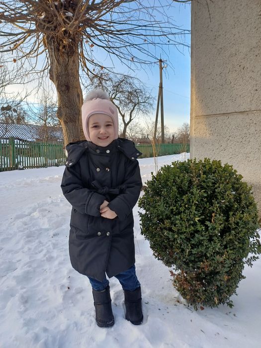 Зимовий пуховик від бренду mommy loves