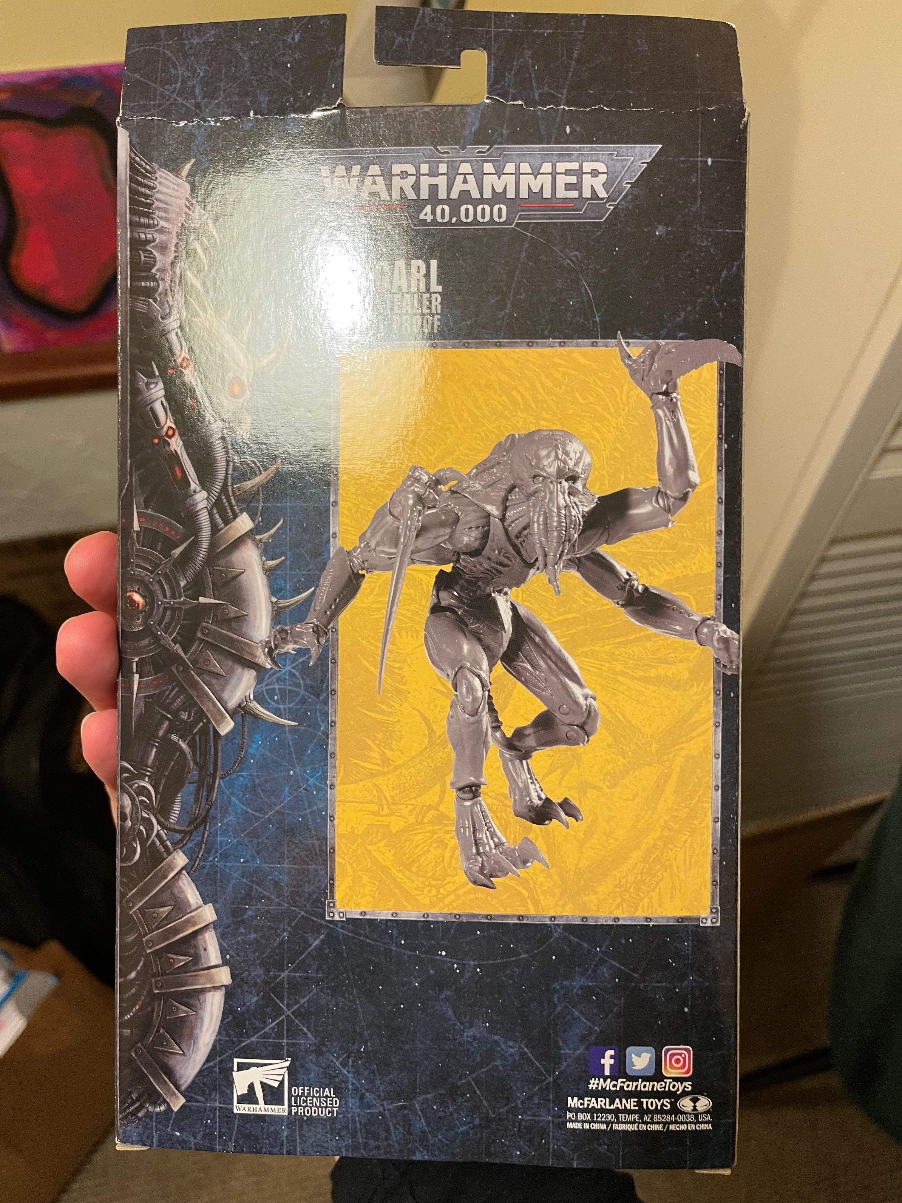 McFarlane Toys: ymgarl genestealer z warhammer 40k