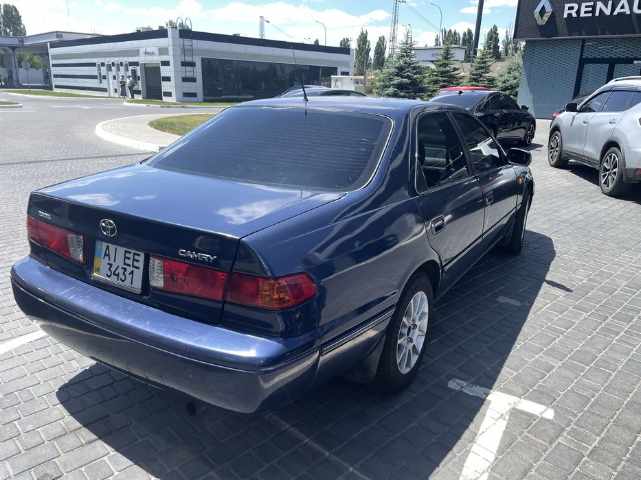 Toyota Camry 20 2,2 мкпп газ бензин