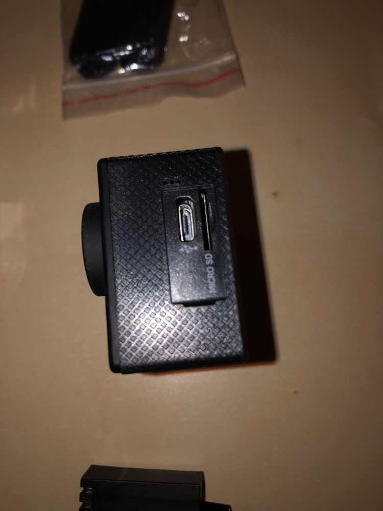 Camara submersivel a prova de agua com acessorios