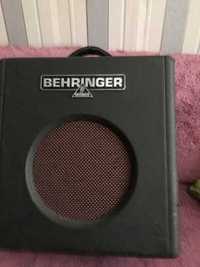 Продаётся фирменный комбик,,BEHRINGER  model BX108”