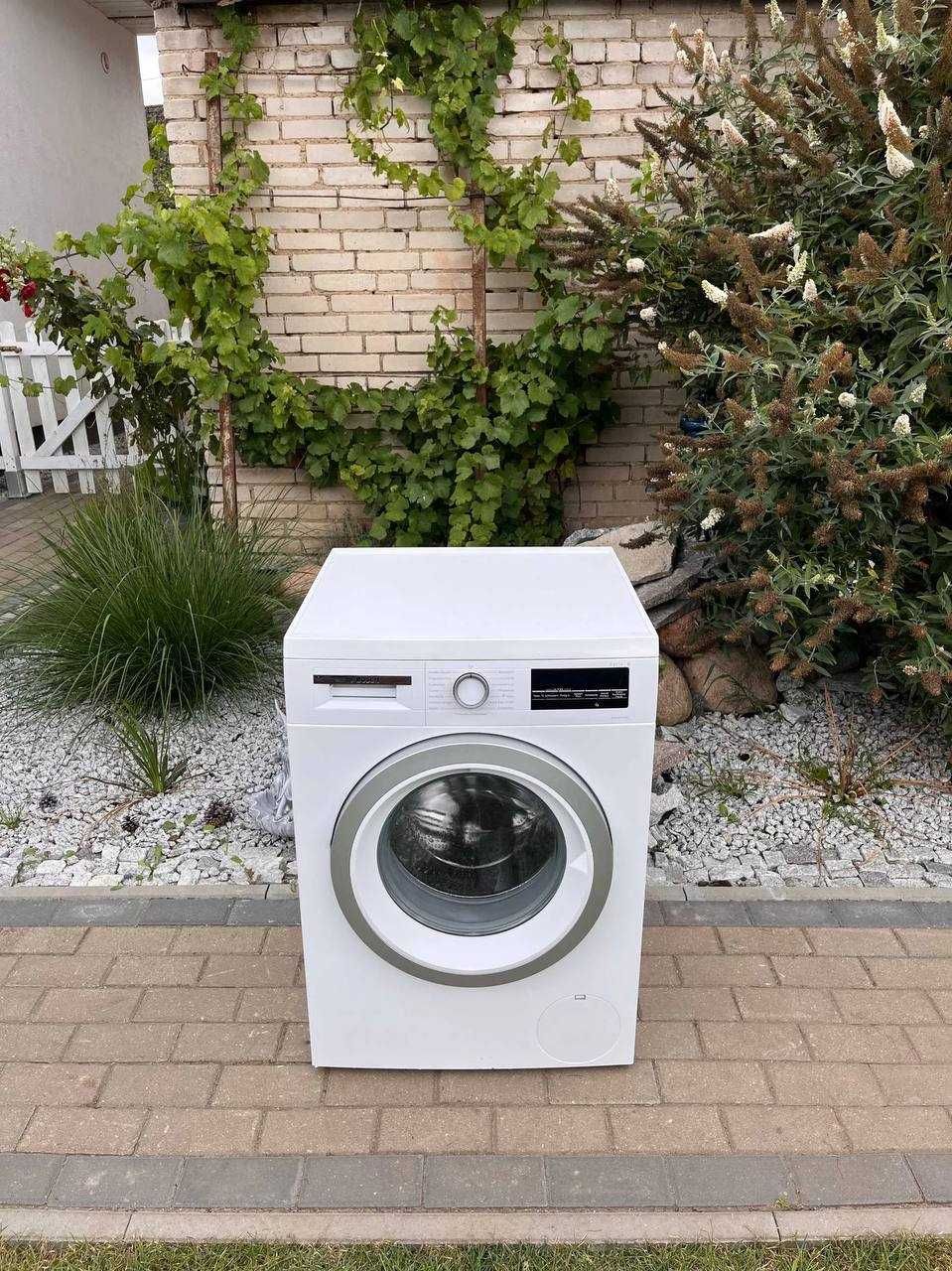 Продаю пральну машину Bosch Serie 6 WUU28TF0/01