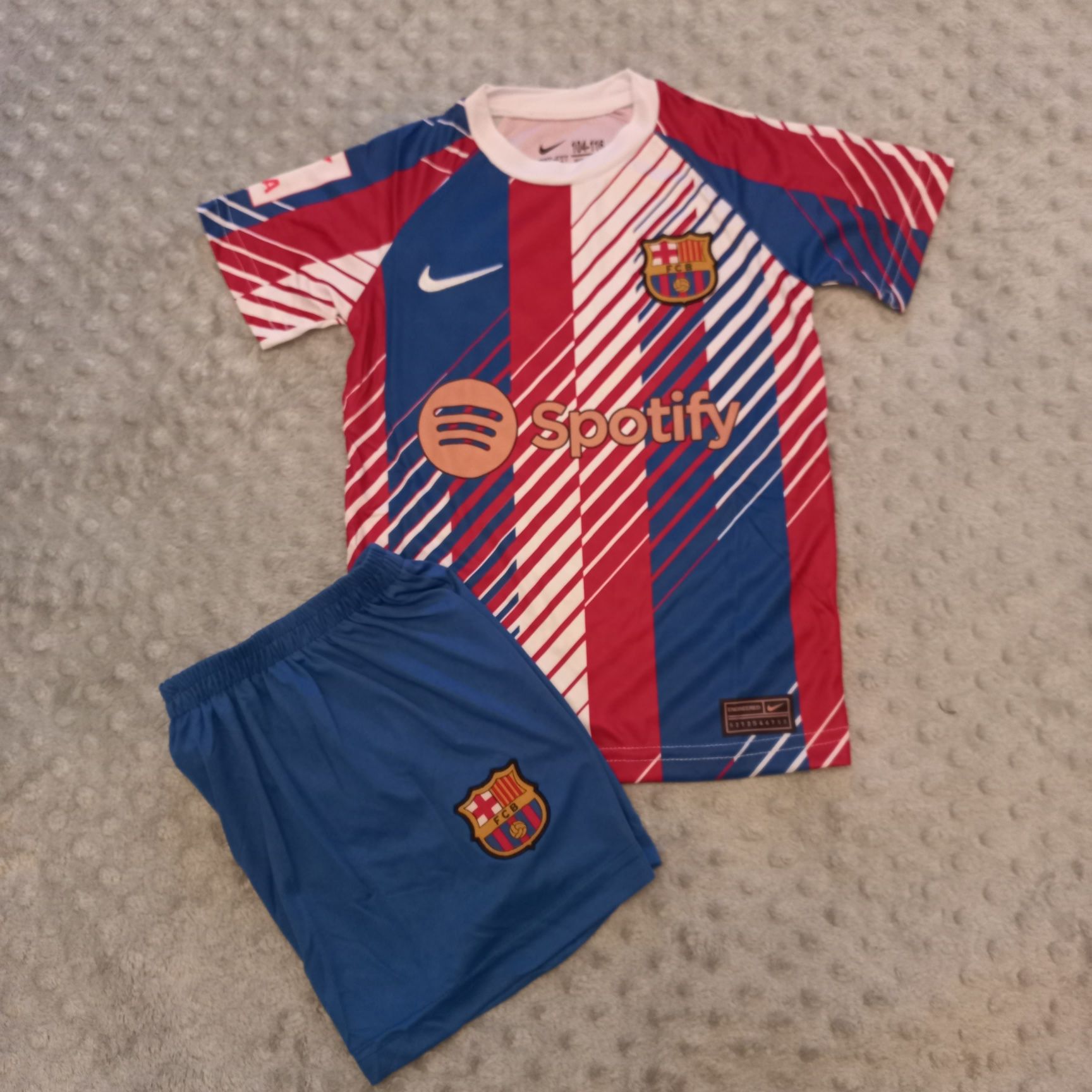 Левандовскі форма Барселона футболка ігрова дитяча 2024-2025