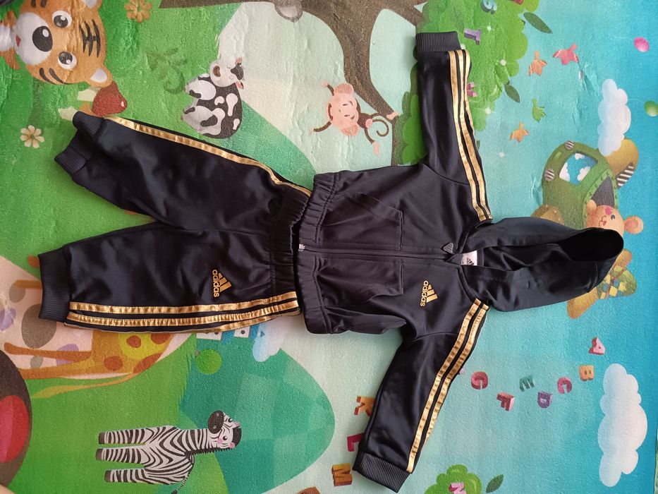 Дитячий спортивний комплект із колекції adidas Performance. 0-3м 56-62
