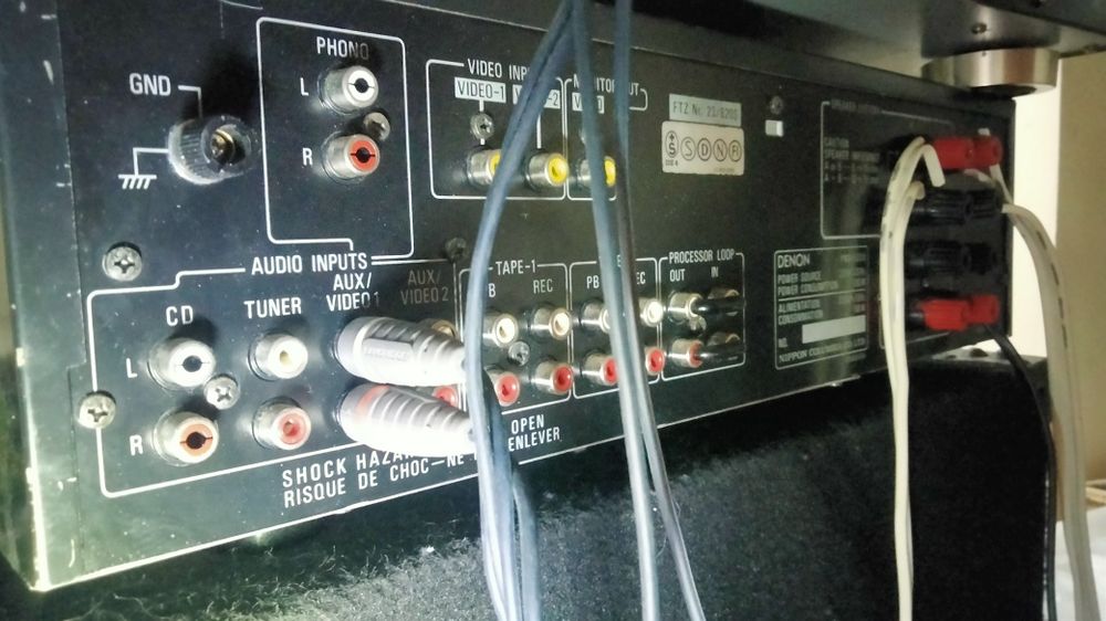 Amplificador DENON HiFi