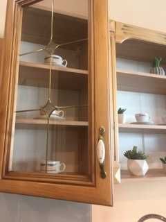 Zestaw mebli kuchennych,fronty lite drewno.