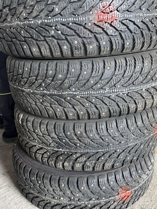 Nokian 215/65/17