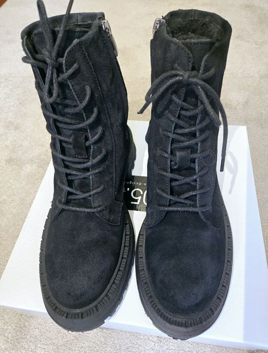 Черевики Жіночі Зимні 39 розмір, 25см