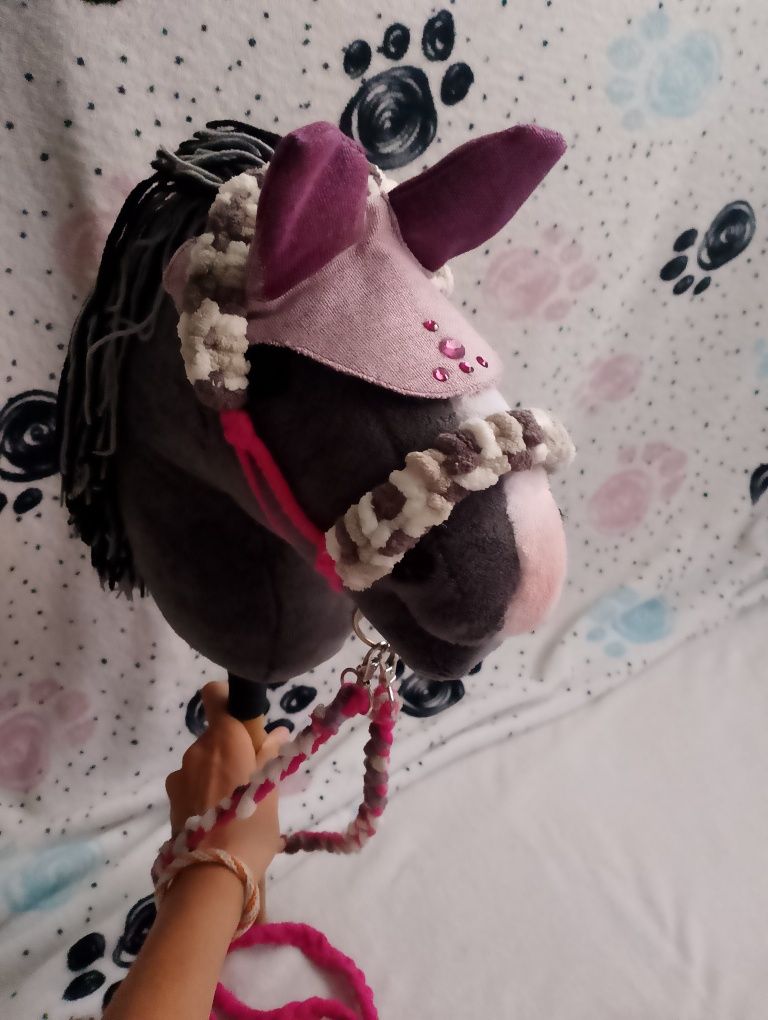 Hobby horse A4 (skokowy)