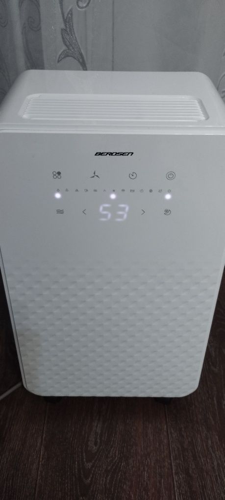 Продам компресорний осушувач повітря Berdsen-524 280вт 12л/24год