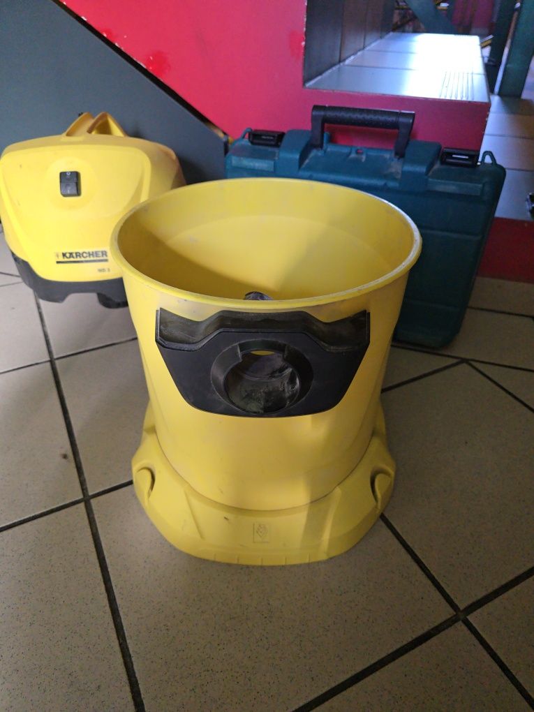 KARCHER zbiornik WD3 i MV3 z pokrętłem 
Zbiornik do odkurzacza Karch