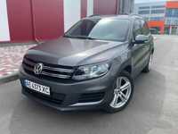 Volkswagen Tiguan 2015 год 2.0 бензин 84тыс.км Обмен/Рассрочка