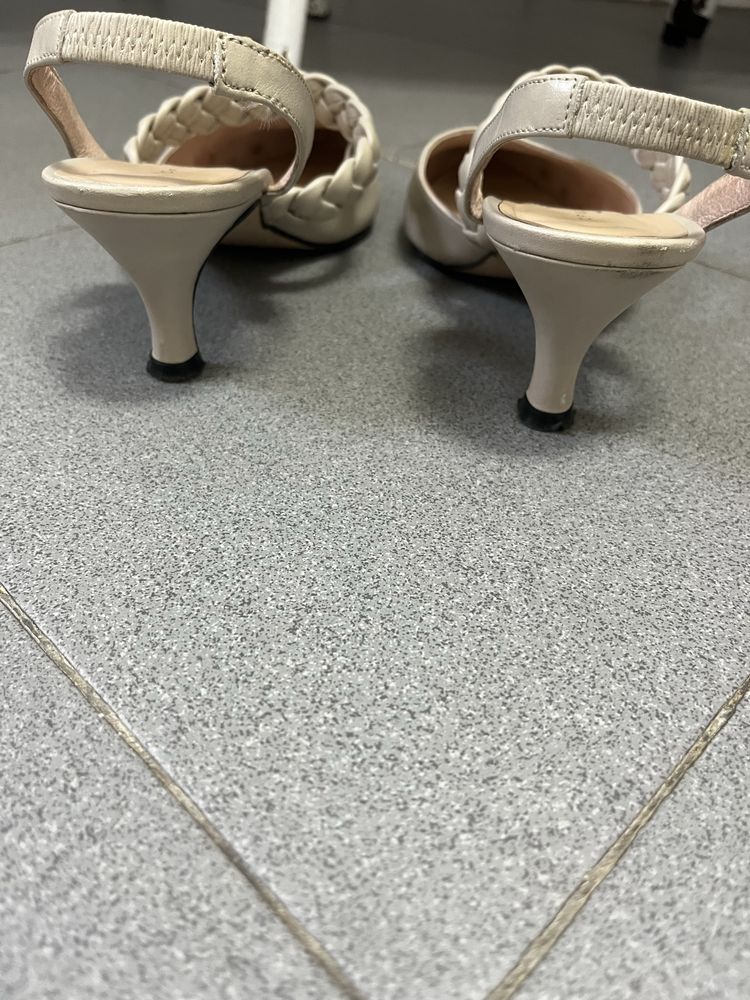 Sapatos mules Sofia Costa,como novas,tacão médio,tamanho 37,20€